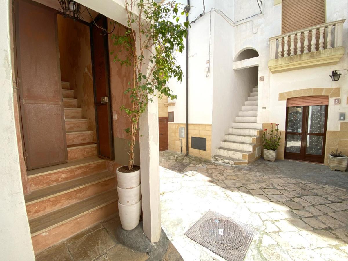 Via Giusti Tre Apartment Sannicola Exterior photo